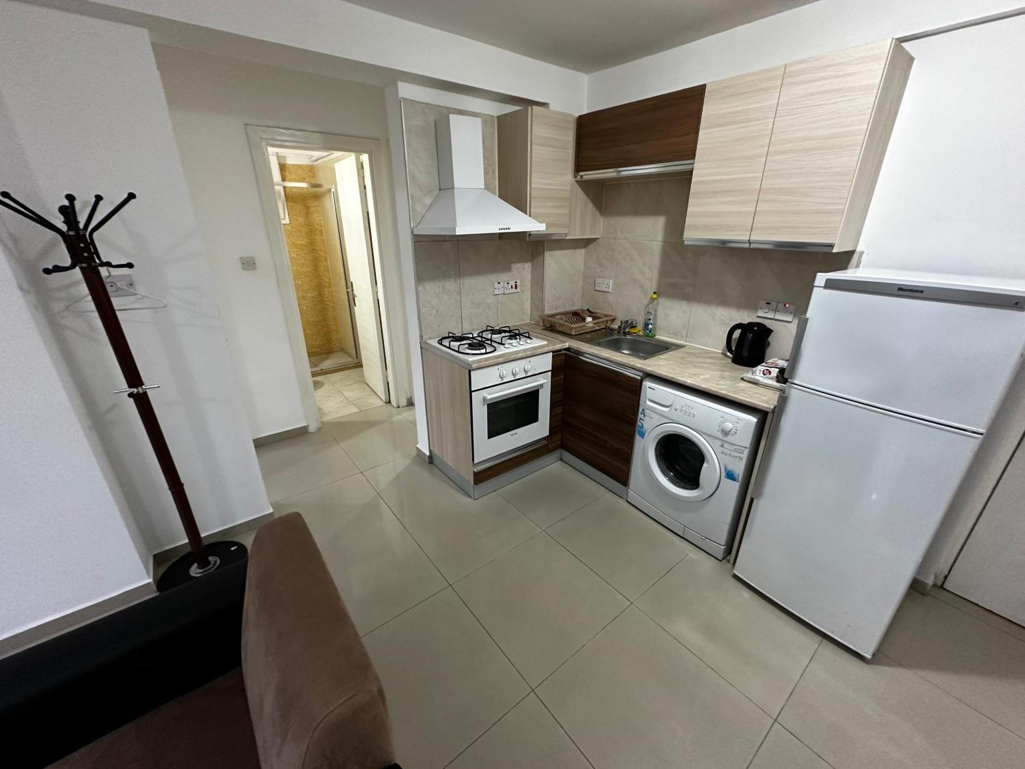 Daire Kyrenia Center, 2 Bedroom, 1 Living Room, Residential Girne