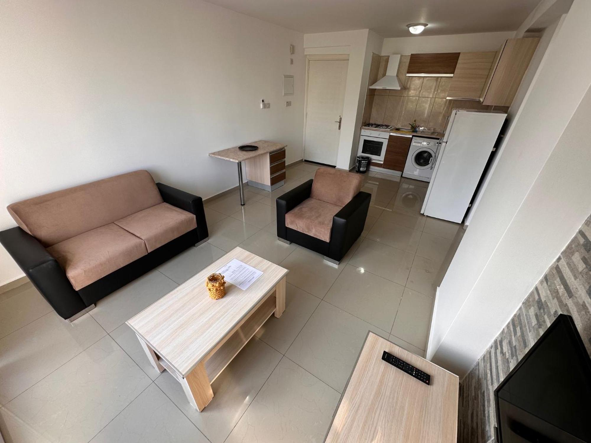 Kyrenia Center, 2 Bedroom, 1 Living Room, Residential Daire *